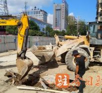 哥哥肏的我好生活黄页高温下的坚守｜道路建设者用汗水铺就畅通路